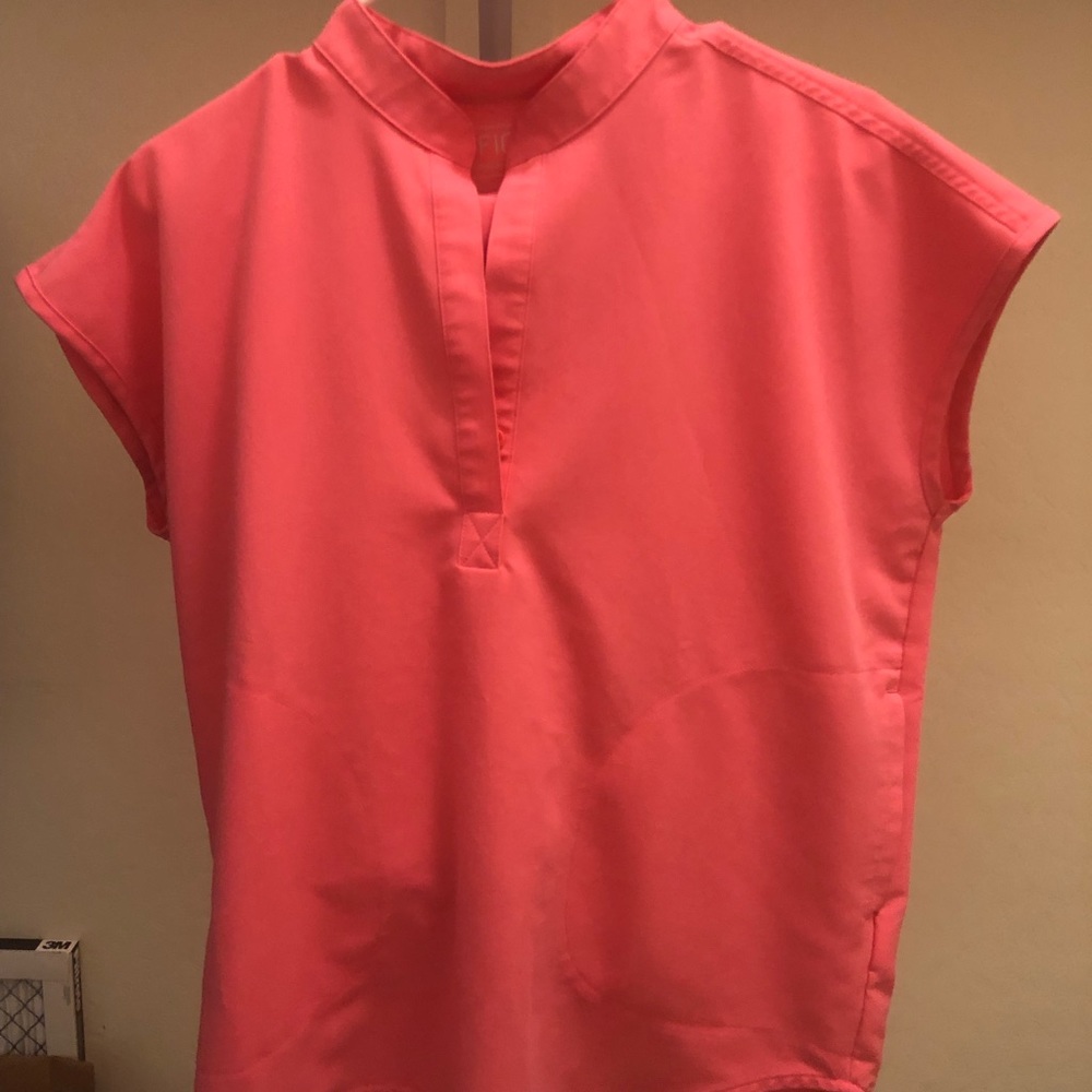 Figs Neon Pink set